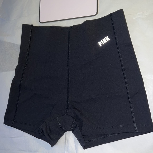 (M) Victoria's Secret/PINK COMPRESSION HIGH WAIST 3" SHORTIE - Picture 3 of 14